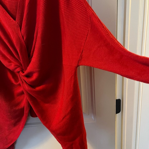 Vince Camuto Sweater.M - Picture 4 of 5